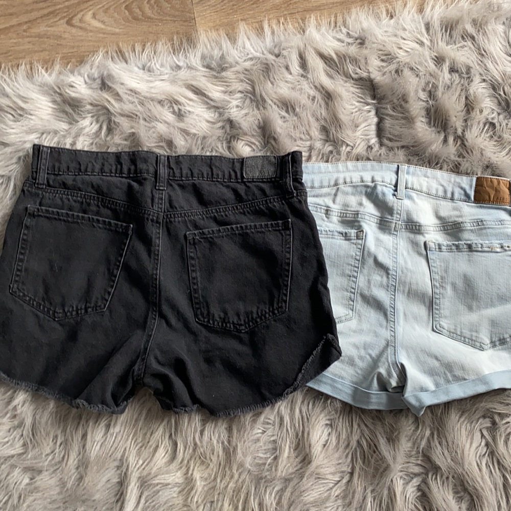 Aero mom shorts 2 pairs